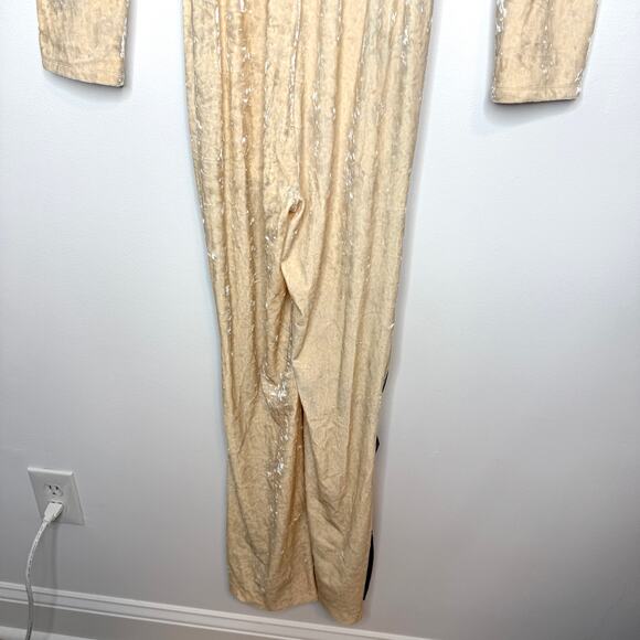 Free People We Are HAH Jump On It Velvet Jumpsuit In Almond Milk Size Small New - Picture 14 of 16
